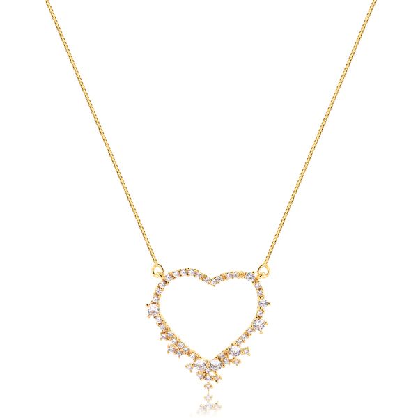 

Colar com coração vazado grande cravejado de zircônias folheado em ouro 18k