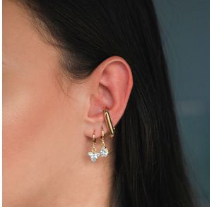 Piercing-ear-hook-medio-com-design-retangular-folheado-em-ouro-18k-02