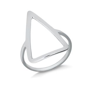 Anel-com-design-triangular-vazado-folheado-em-rodio-branco-55-Francisca-Joias